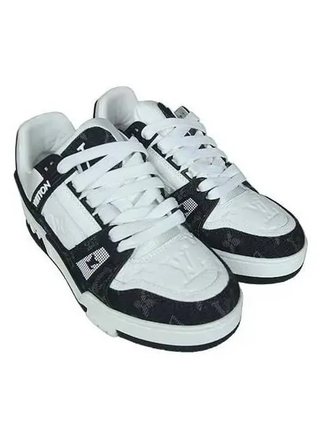 1AC2A2 LV Trainer Sneakers 35 5 No 225