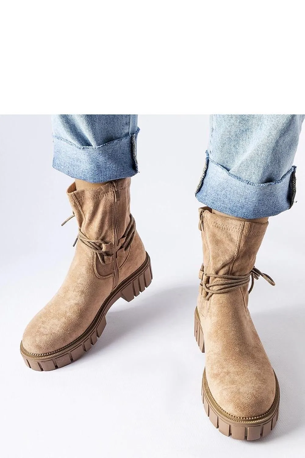 Beige Averardo bonded boots