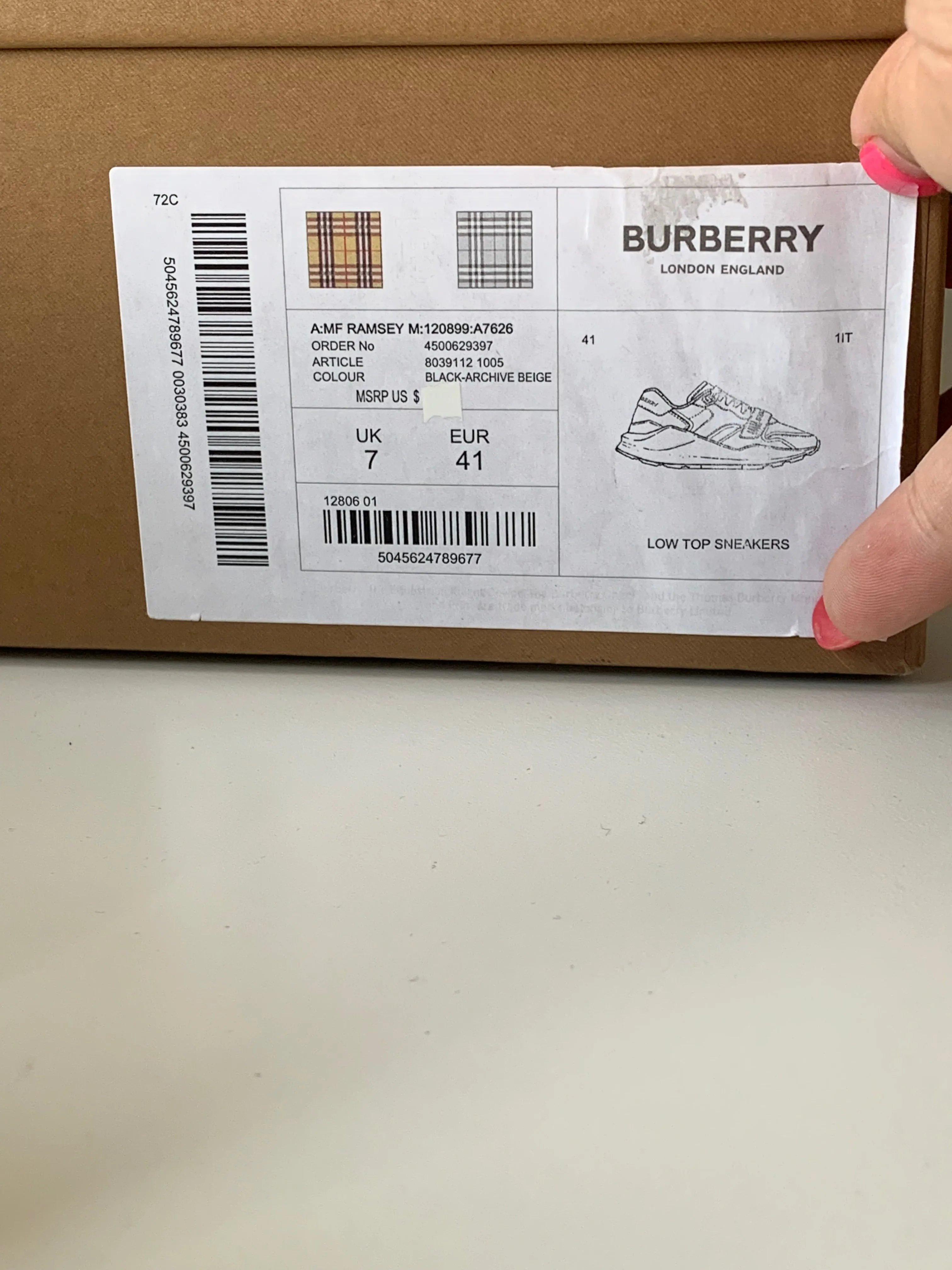 <b>BURBERRY </b> <br>Ramsey Sneakers 41